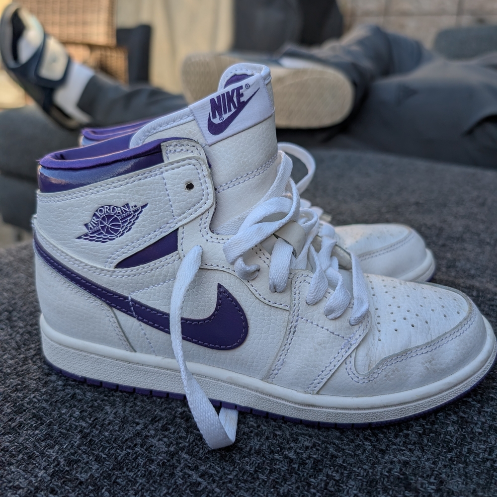 Nike Air Jordan High-Top Sneakers White Purple